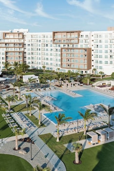 embassy suites by hilton aruba beach resort