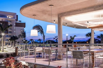 embassy suites by hilton aruba beach resort