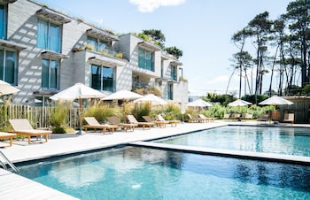 casagrande hotel and beach club