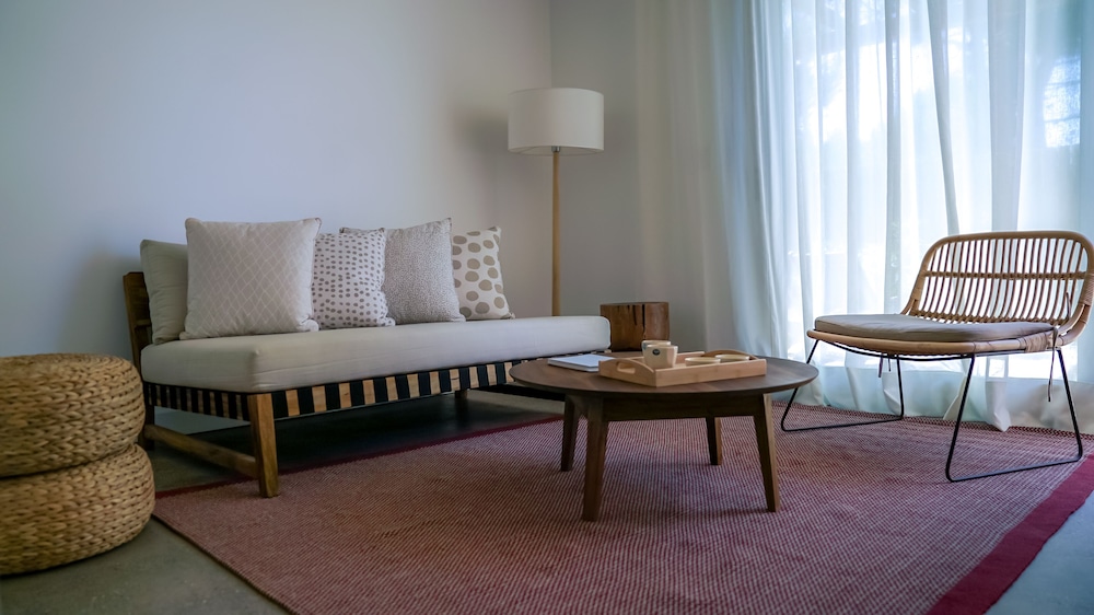casagrande hotel and beach club