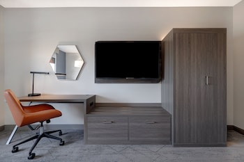 holiday inn express and suites chino hills