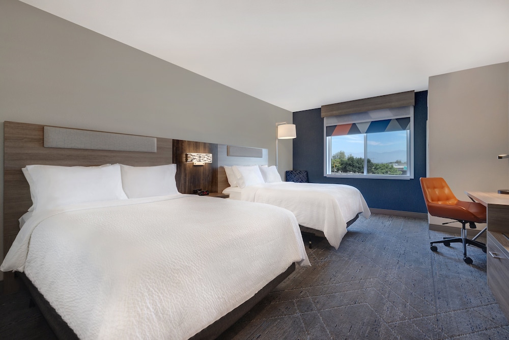 holiday inn express and suites chino hills