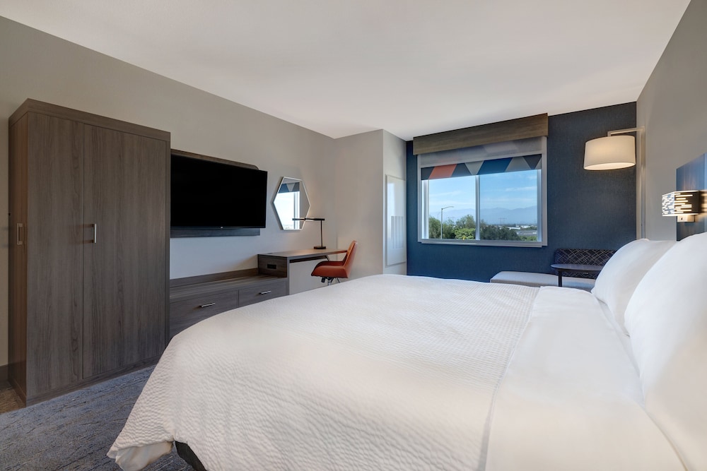 holiday inn express and suites chino hills