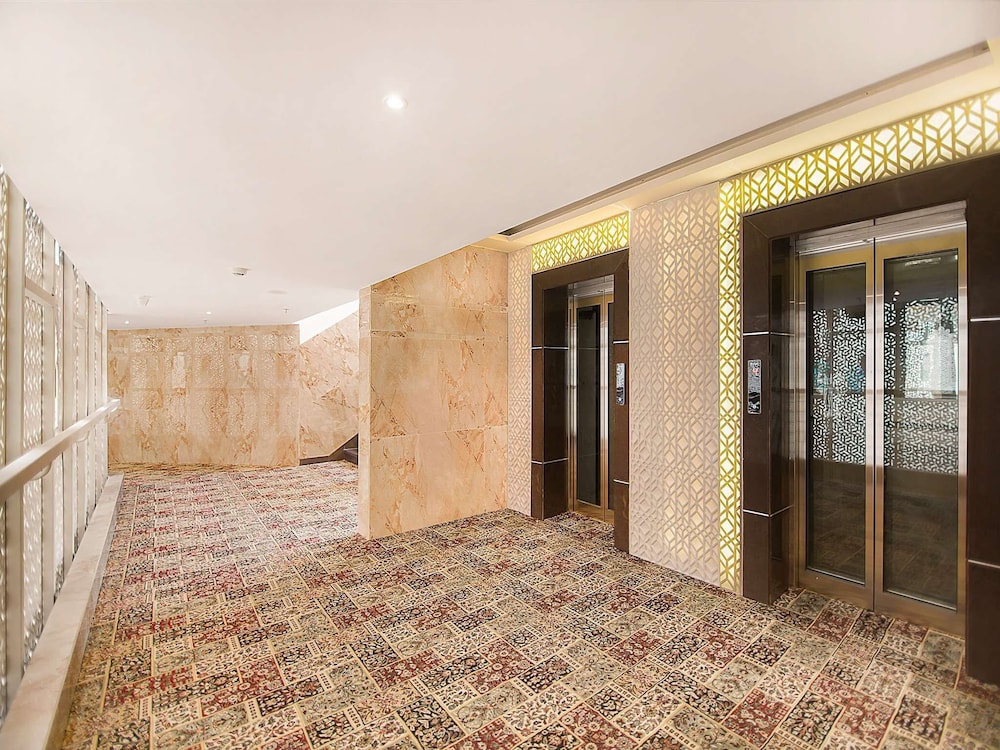 hrj sarovar portico indore