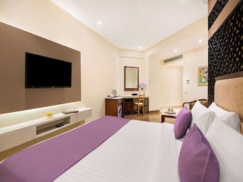 hrj sarovar portico indore