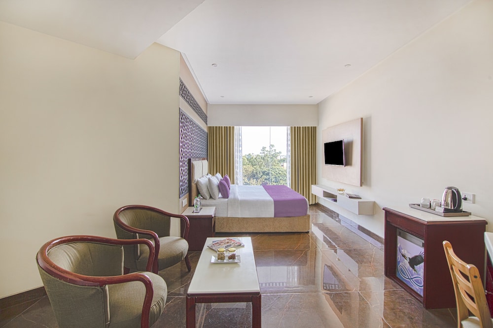 hrj sarovar portico indore