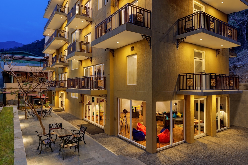 the hideaway bedzzz rishikesh