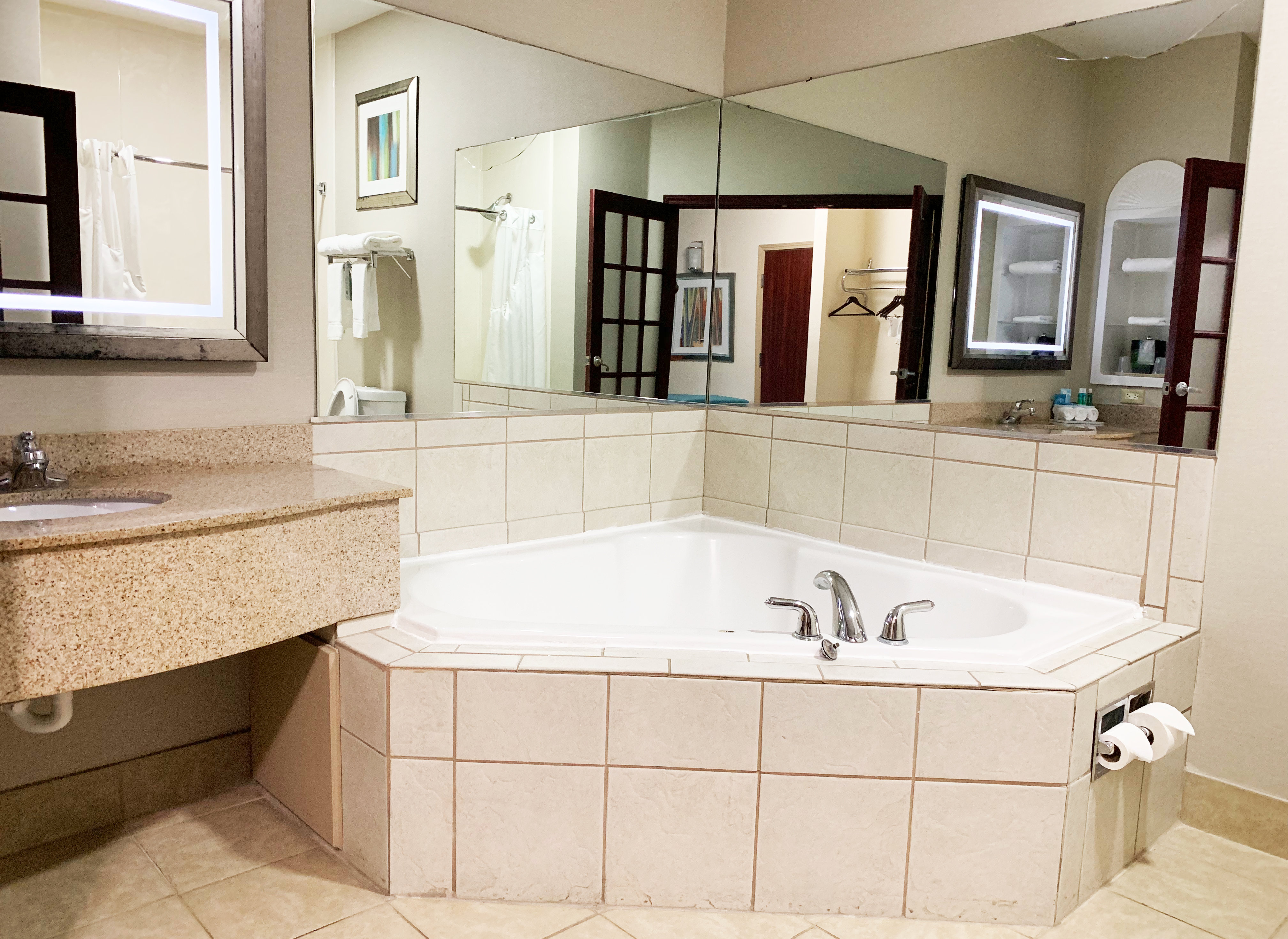 holiday inn express hotel and suites gainesville by ihg