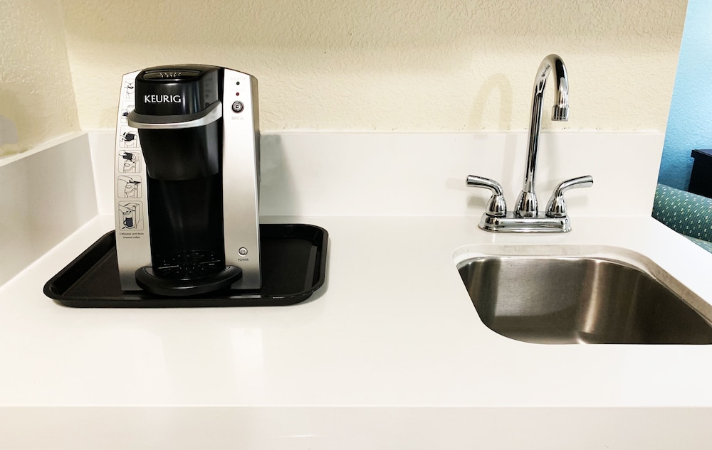 holiday inn express hotel and suites gainesville by ihg
