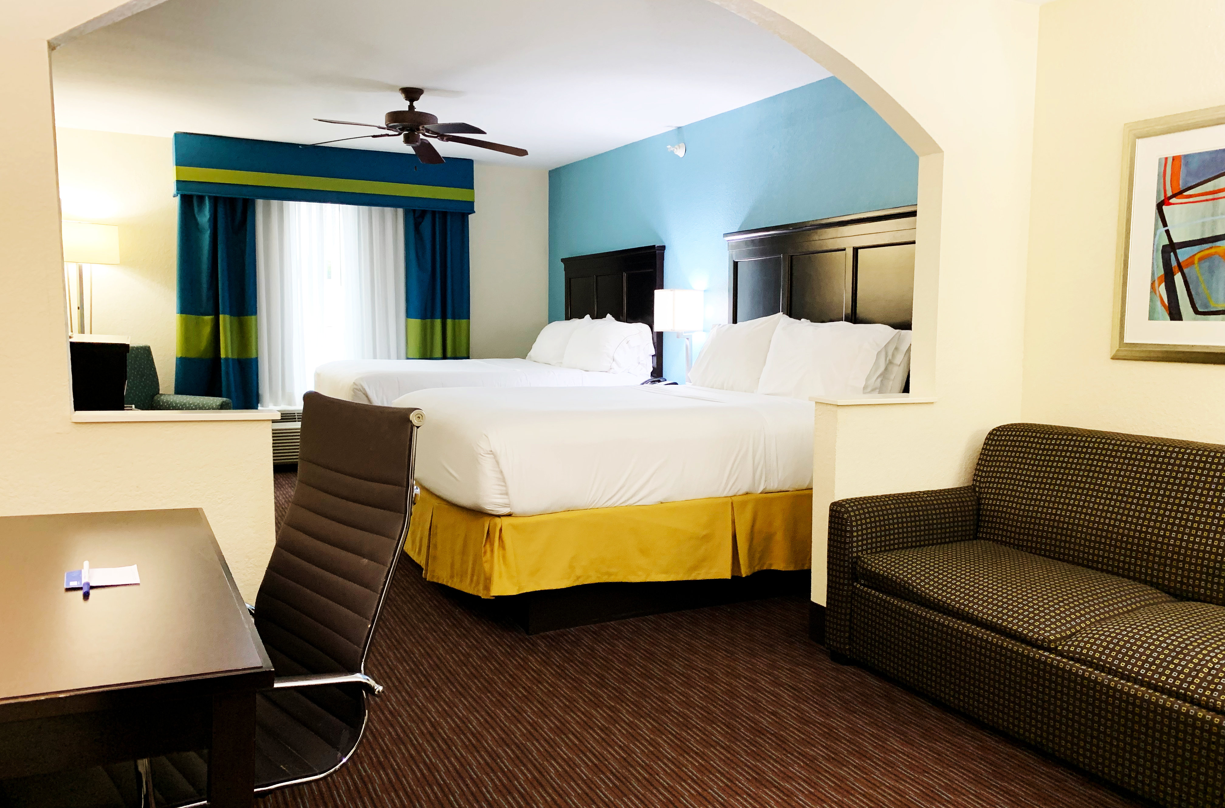 holiday inn express hotel and suites gainesville by ihg