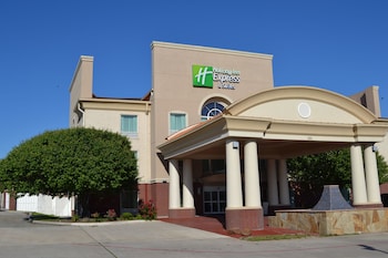 holiday inn express hotel and suites gainesville by ihg