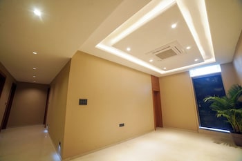 Hotel Centre Park Bhopal,,3 star