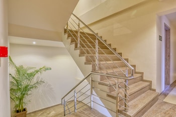 Hotel Centre Park Bhopal,,3 star