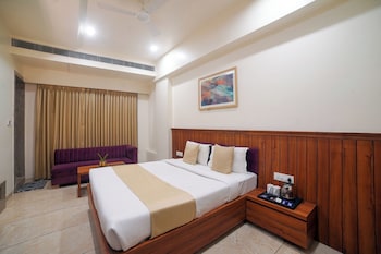 hotel centre park bhopal