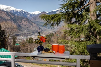 anand vardhan resorts