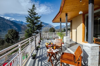 anand vardhan resorts