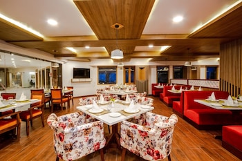 anand vardhan resorts