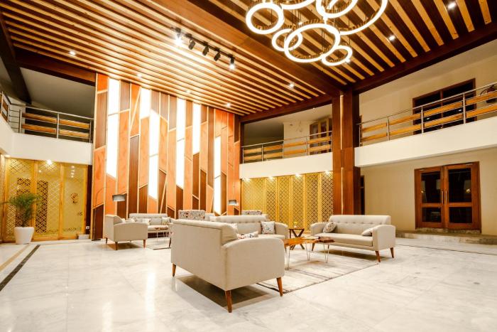 anand vardhan resorts