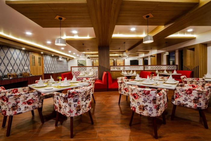 anand vardhan resorts