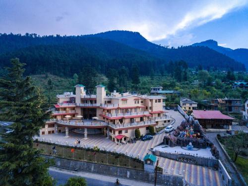 anand vardhan resorts