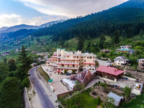 anand vardhan resorts