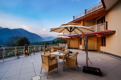 anand vardhan resorts