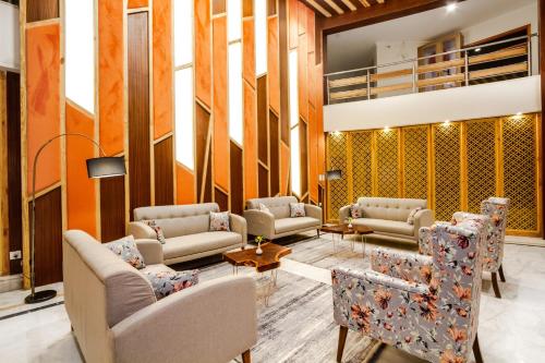 anand vardhan resorts