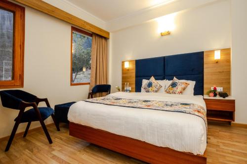 anand vardhan resorts