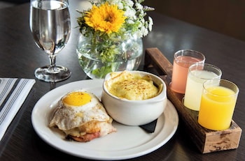 haywood park hotel ascend hotel collection