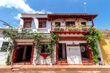 hotel jardines evans by gh suites