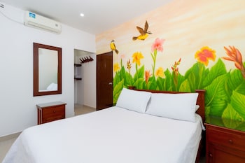 hotel jardines evans by gh suites