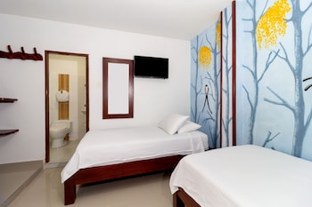 hotel jardines evans by gh suites