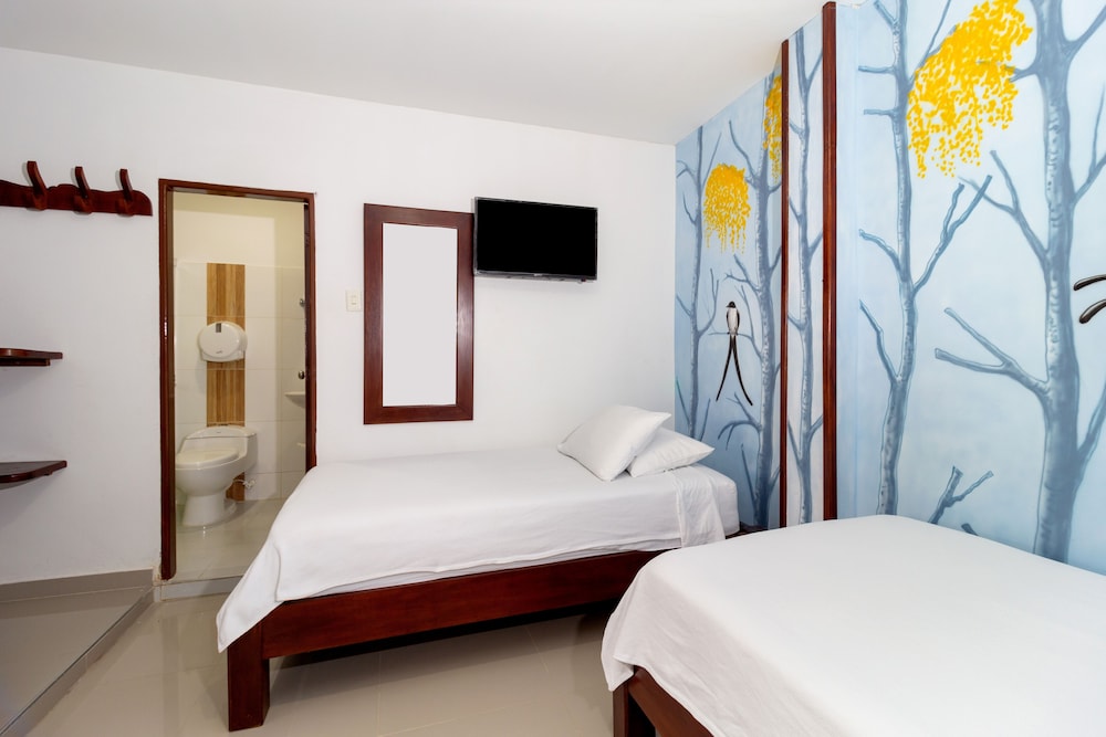 hotel jardines evans by gh suites
