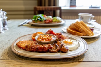 the conningbrook hotel
