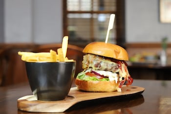 the conningbrook hotel