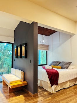 casa 1800 cerro verde boutique hotel