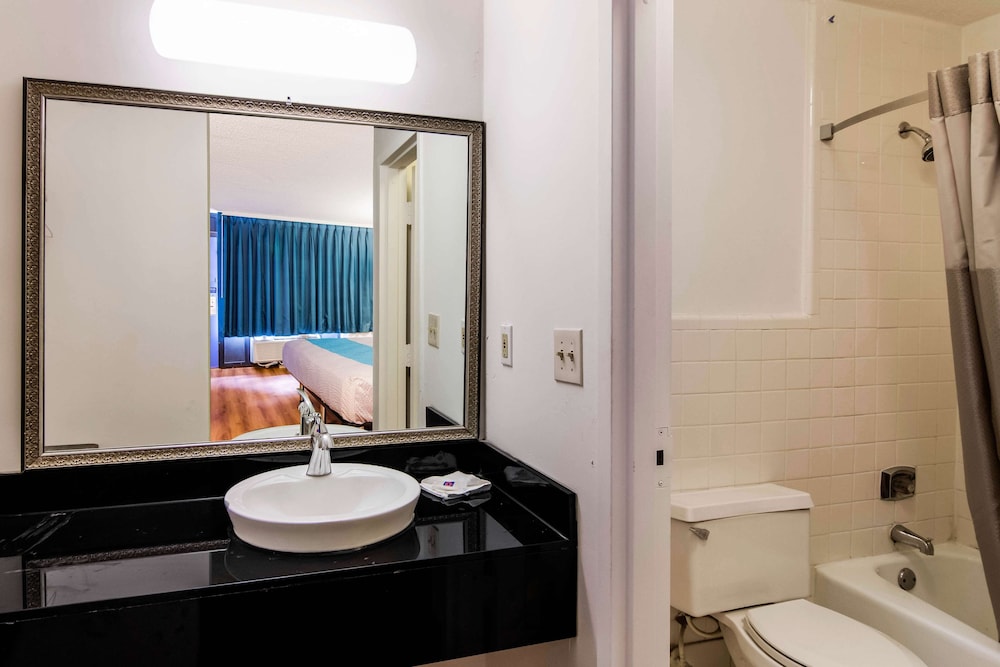 motel 6 lagrange ga