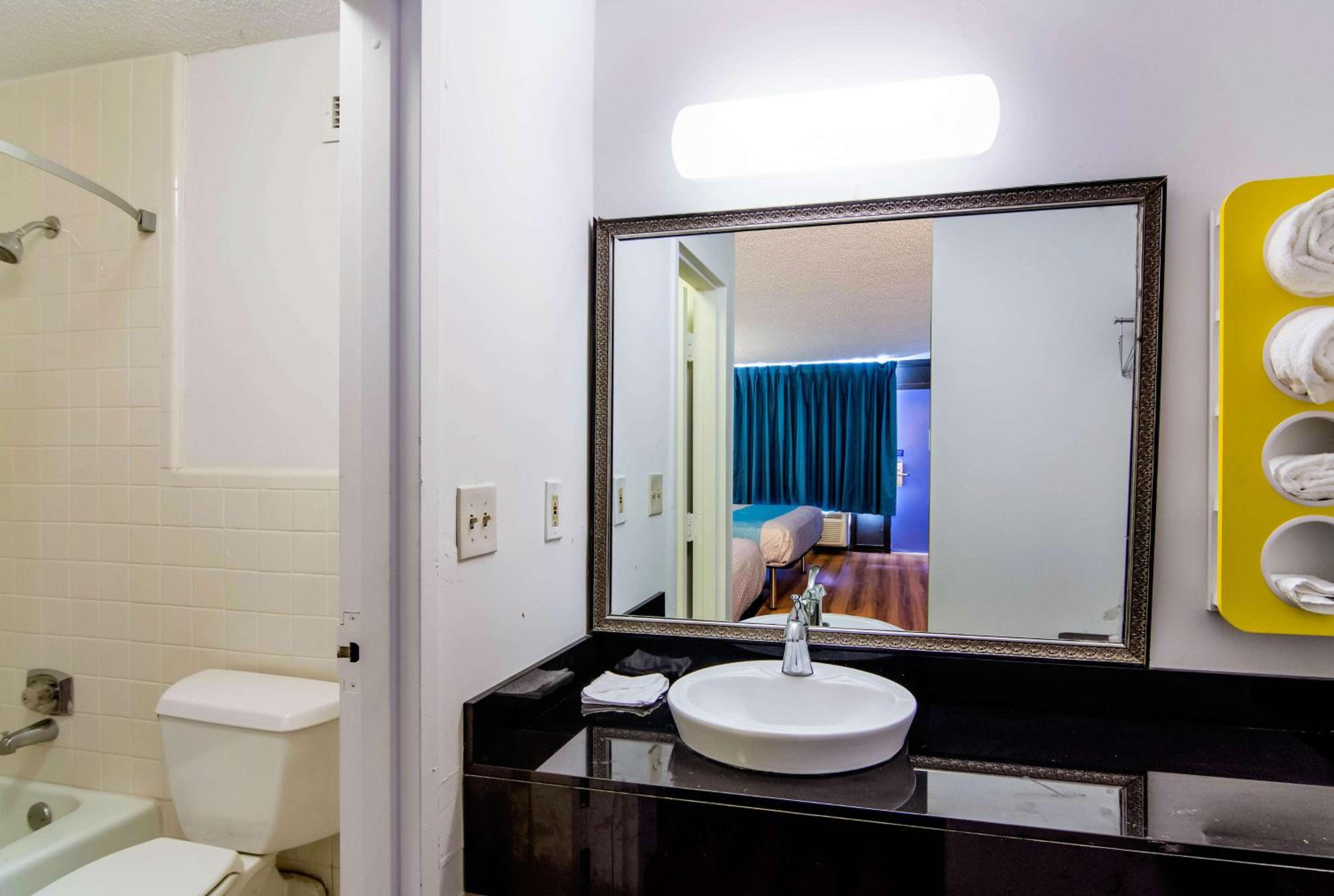 motel 6 lagrange ga