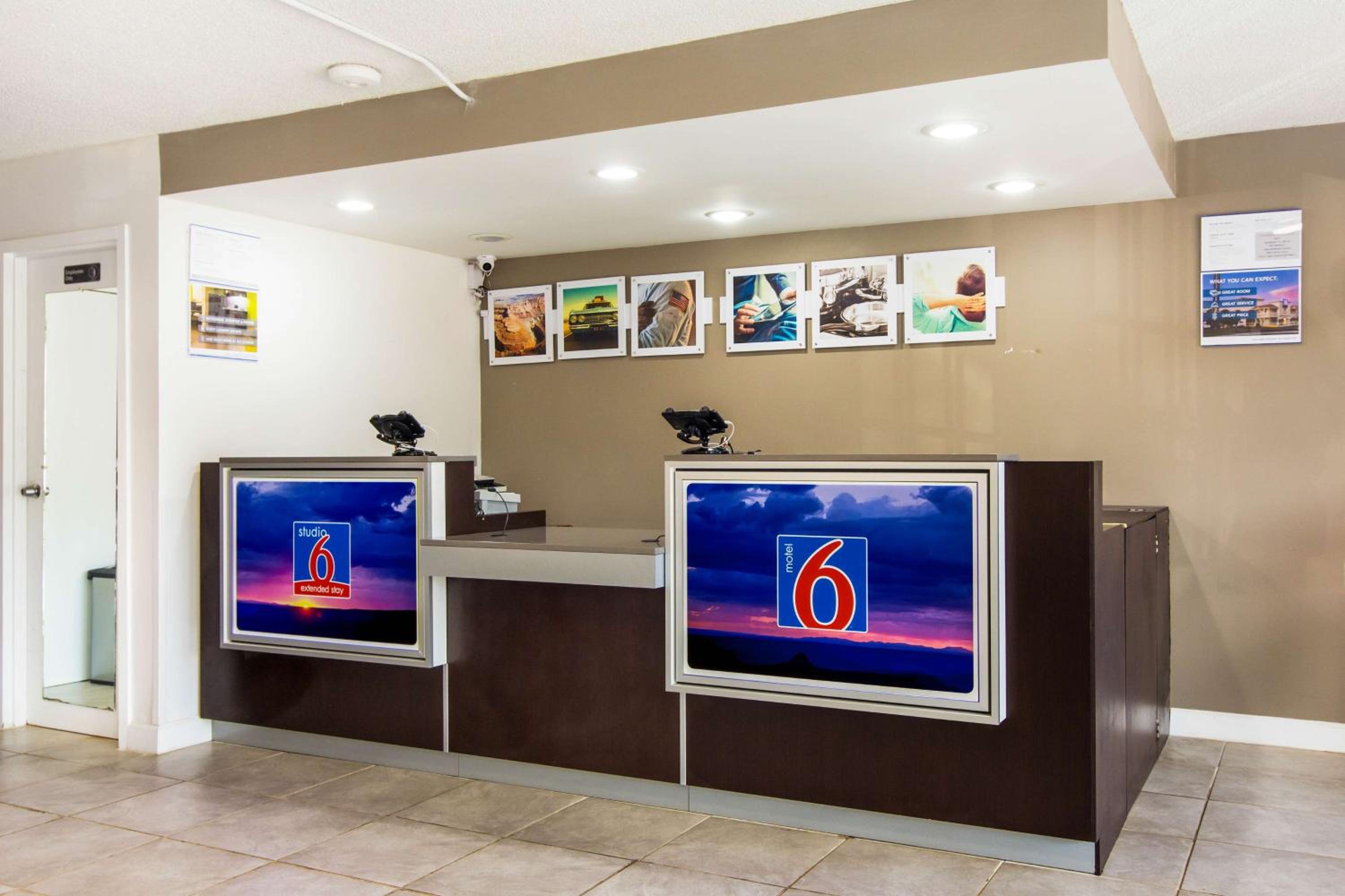 motel 6 lagrange ga
