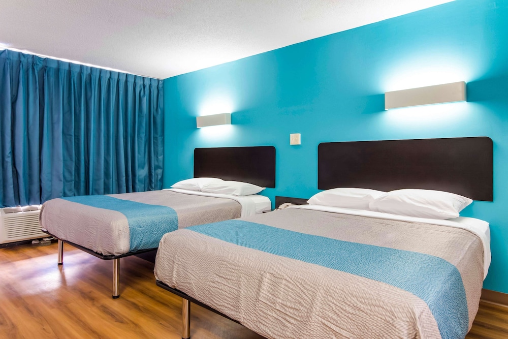 motel 6 lagrange ga