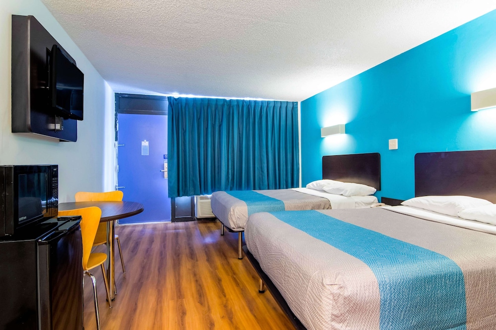 motel 6 lagrange ga