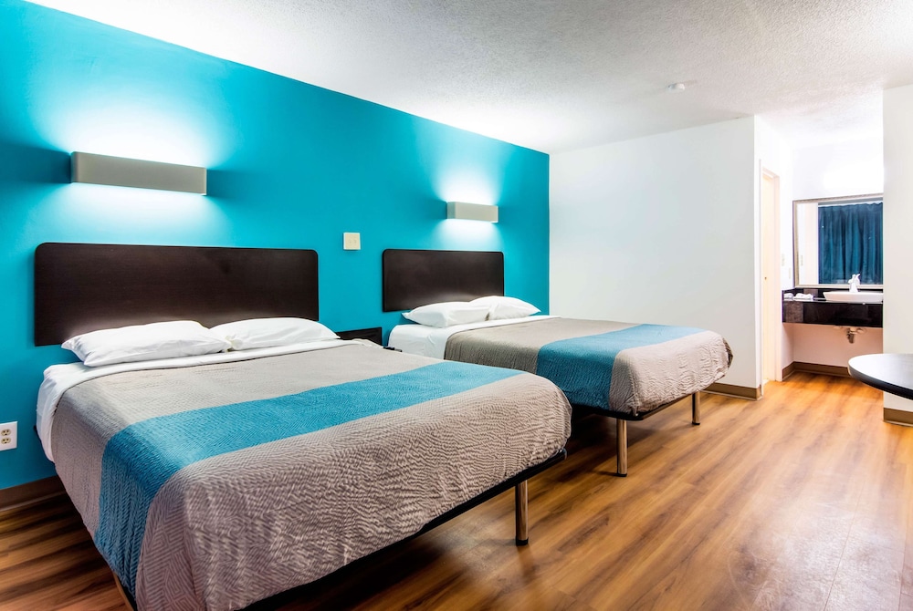 motel 6 lagrange ga