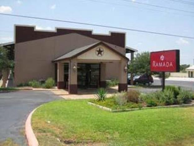 super 8 by wyndham giddings