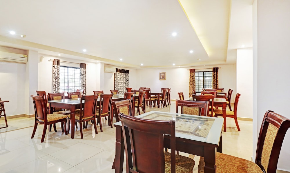 treebo trend symphony hotels and resorts