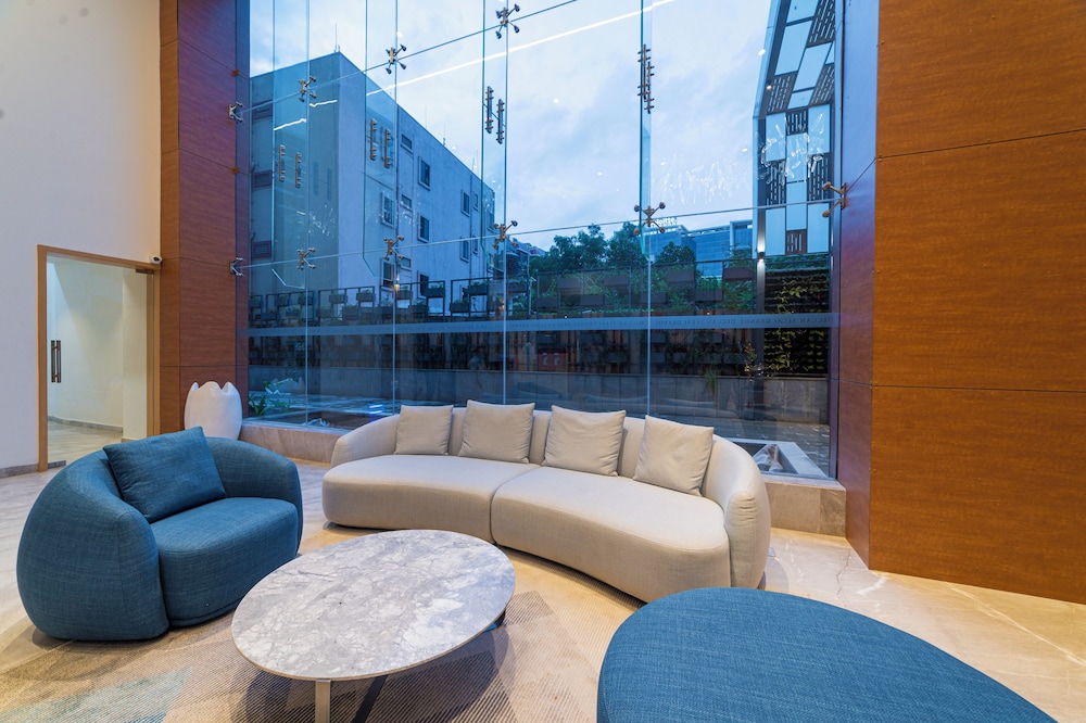 deccan serai grande gachibowli