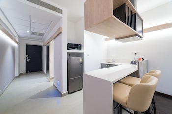 deccan serai grande gachibowli