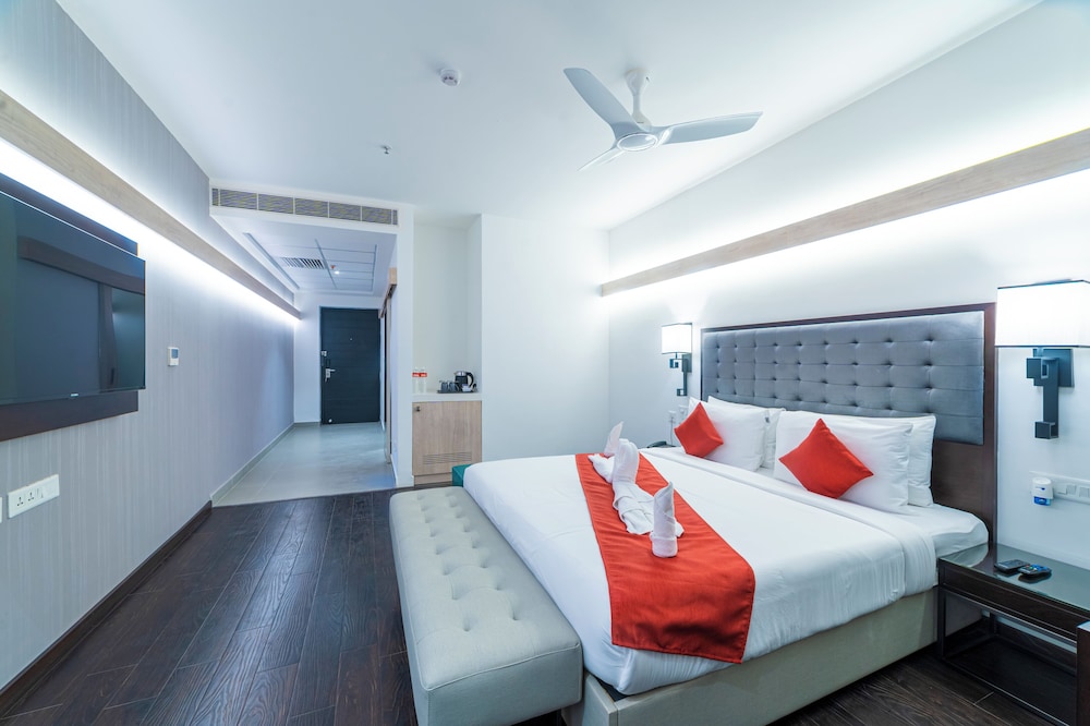 deccan serai grande gachibowli