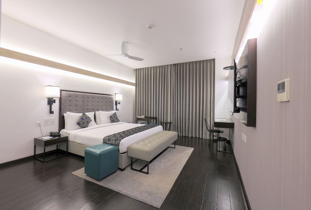 deccan serai grande gachibowli