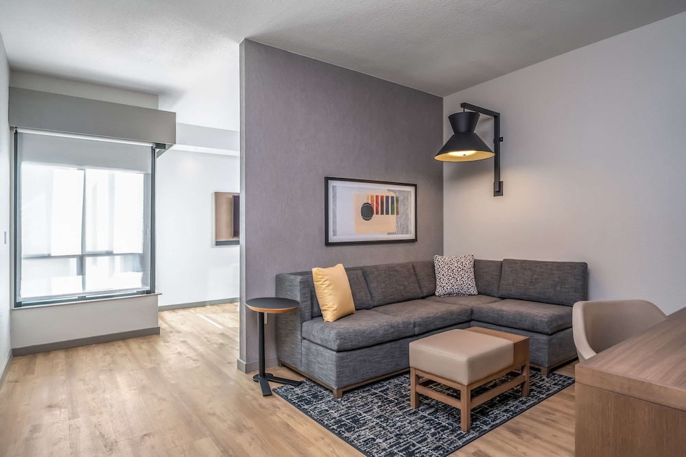 hyatt place gainesville downtown