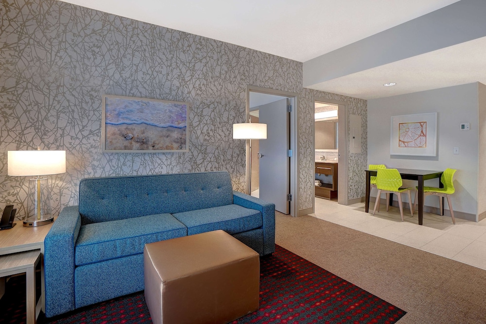 home2 suites by hilton lakewood ranch
